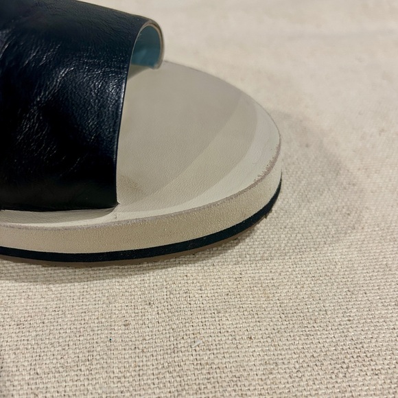 France’s Valentine Black leather cloud slide sandals size 9.5 B - Picture 10 of 16